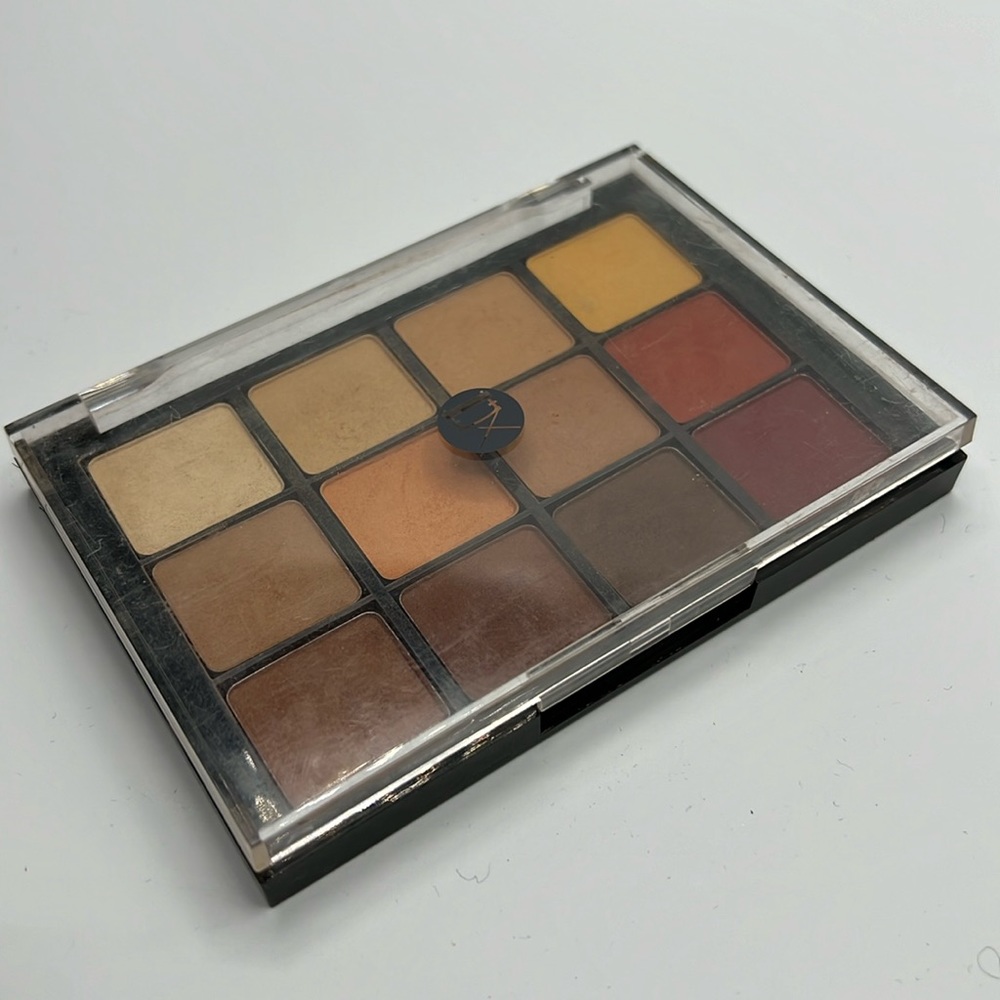 Viseart
WARM MATTES warm mattes 10 eyeshadow